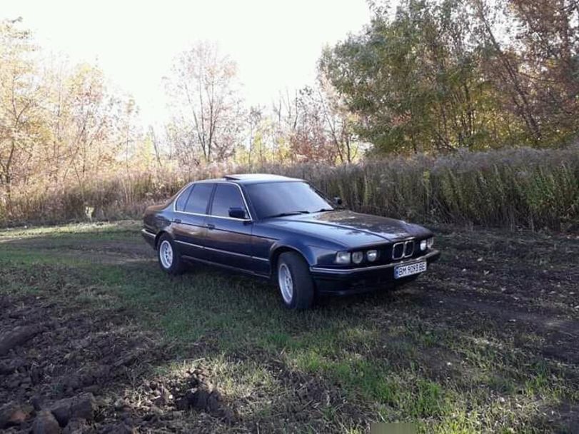 Продам BMW 735 E32 1987 года в Сумах