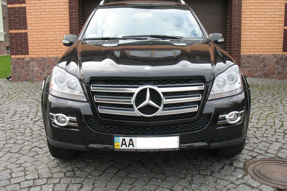 Продам Mercedes-Benz GL 550 AMG 2008 года в Киеве