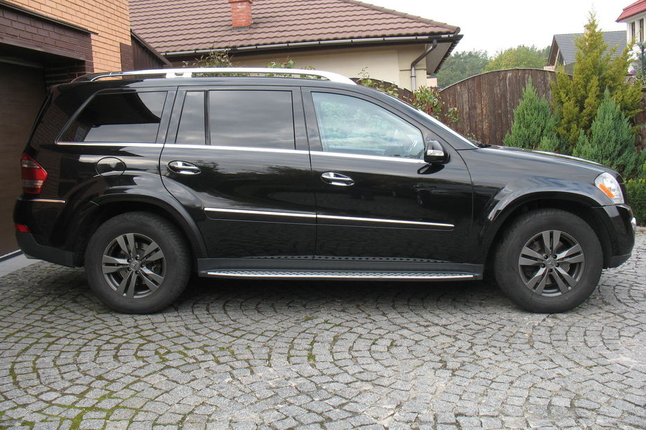 Продам Mercedes-Benz GL 550 AMG 2008 года в Киеве