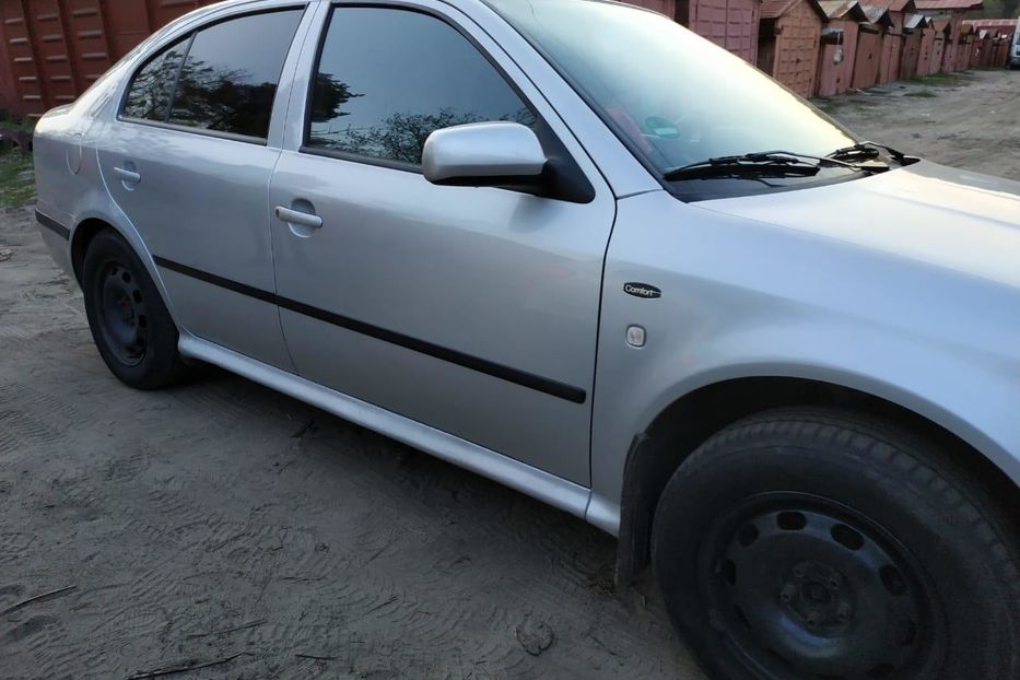 Продам Skoda Octavia Comfort 2002 года в Киеве