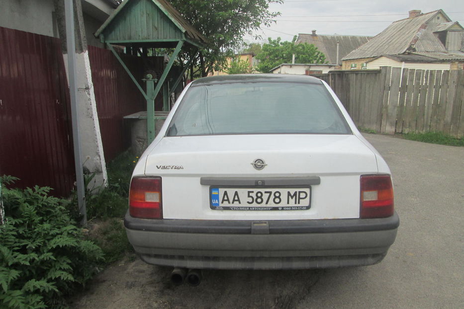 Продам Opel Vectra A 1989 года в г. Вишневое, Киевская область