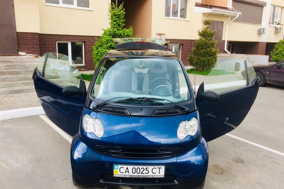 Продам Mercedes-Benz Smart 2004 года в Киеве