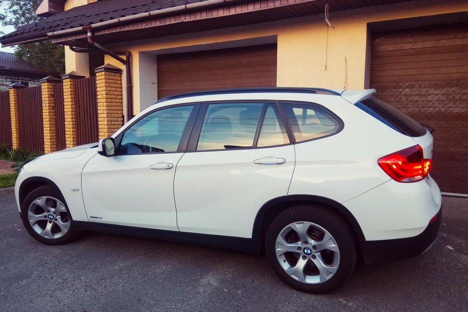 Продам BMW X1 sDrive 2011 года в Киеве