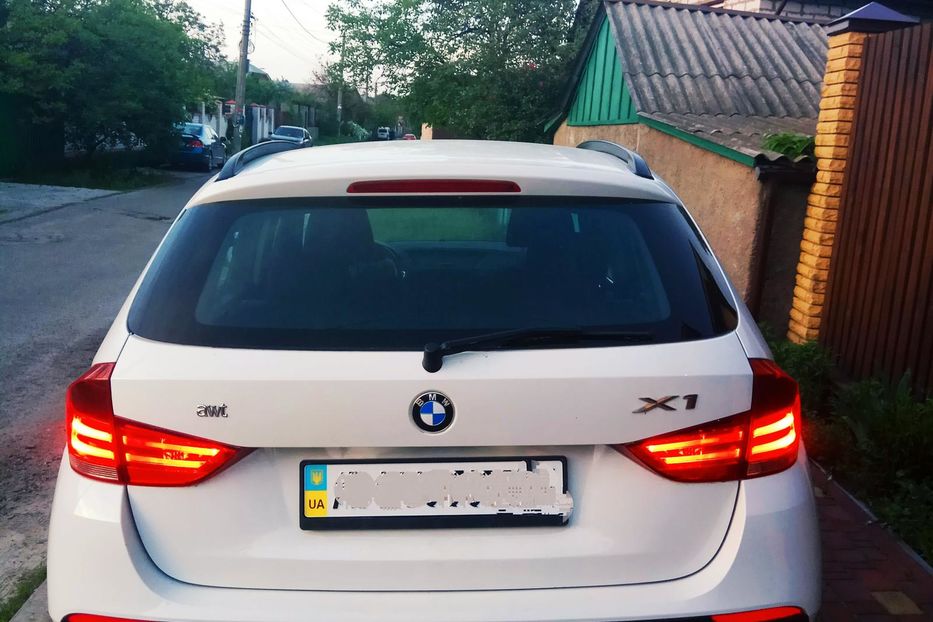 Продам BMW X1 sDrive 2011 года в Киеве