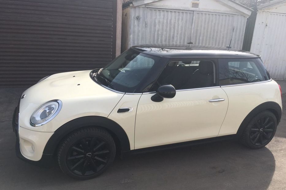 Продам MINI Cooper 2014 года в Одессе