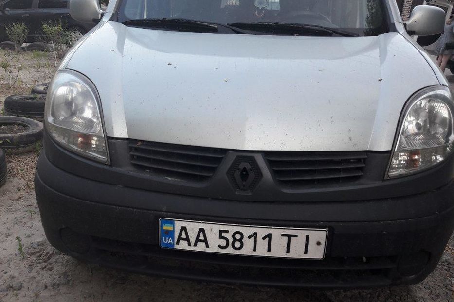 Продам Renault Kangoo пасс. 2006 года в Киеве