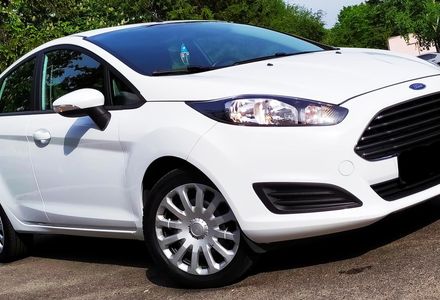 Продам Ford Fiesta EcoBoost 2015 года в г. Каменское, Днепропетровская область