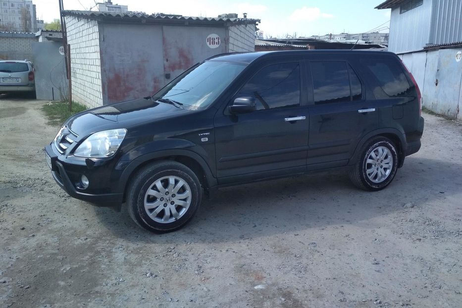 Продам Honda CR-V 2006 года в Харькове