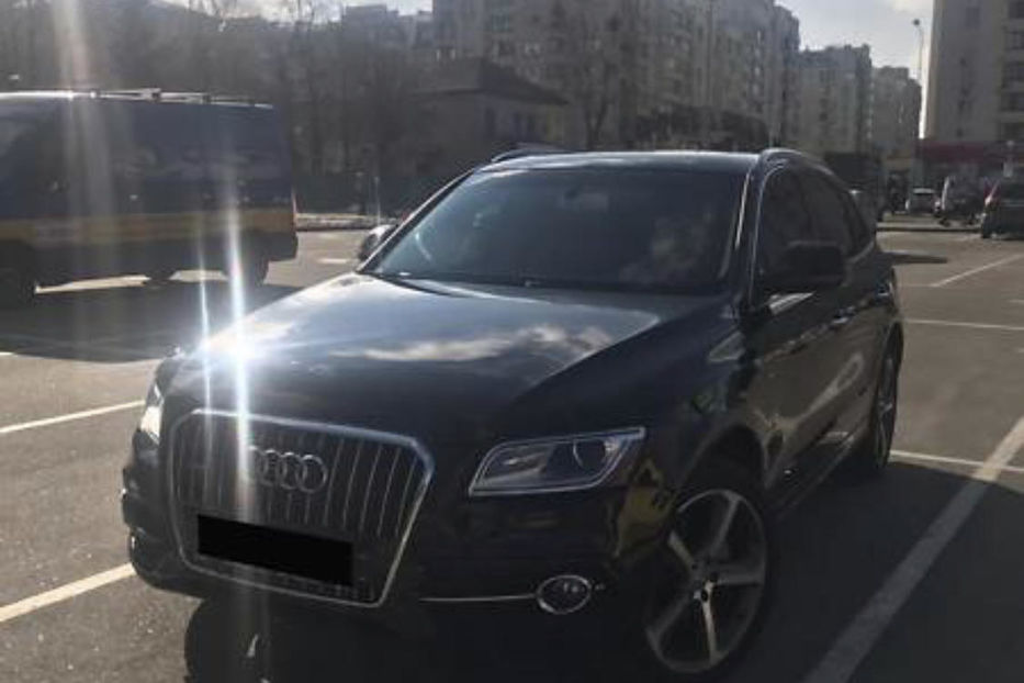 Продам Audi Q5 2015 года в Киеве