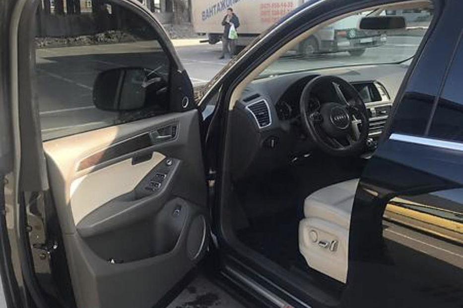 Продам Audi Q5 2015 года в Киеве