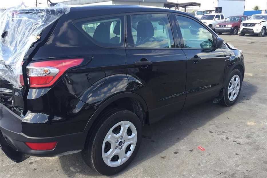 Продам Ford Escape S 2017 года в Днепре