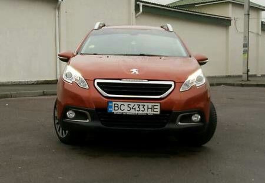Продам Peugeot 2008 2015 года в Львове