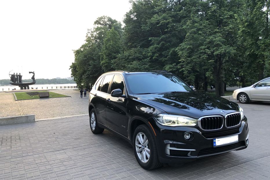 Продам BMW X5 XDrive 35i 2015 года в Киеве