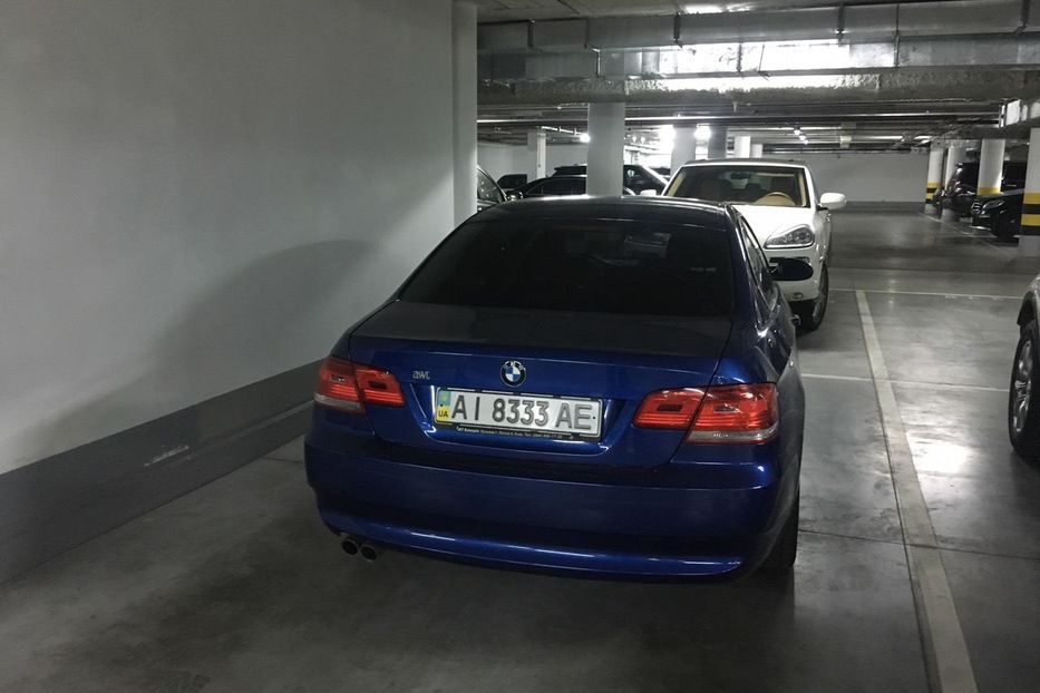 Продам BMW 325 325і 2007 года в Киеве