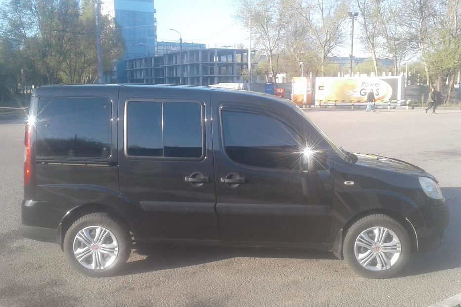 Продам Fiat Doblo Panorama 2008 года в Днепре