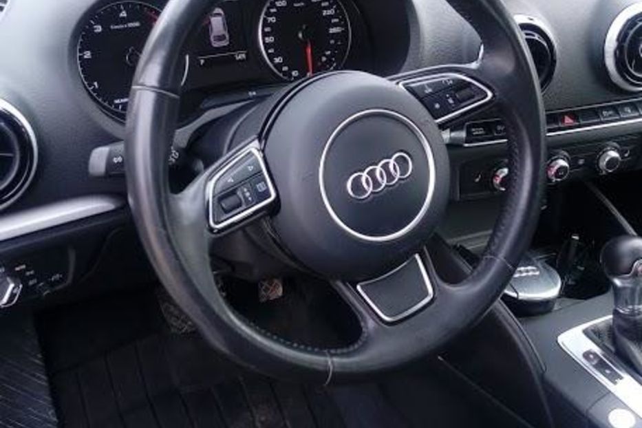 Продам Audi A3 2016 года в Херсоне