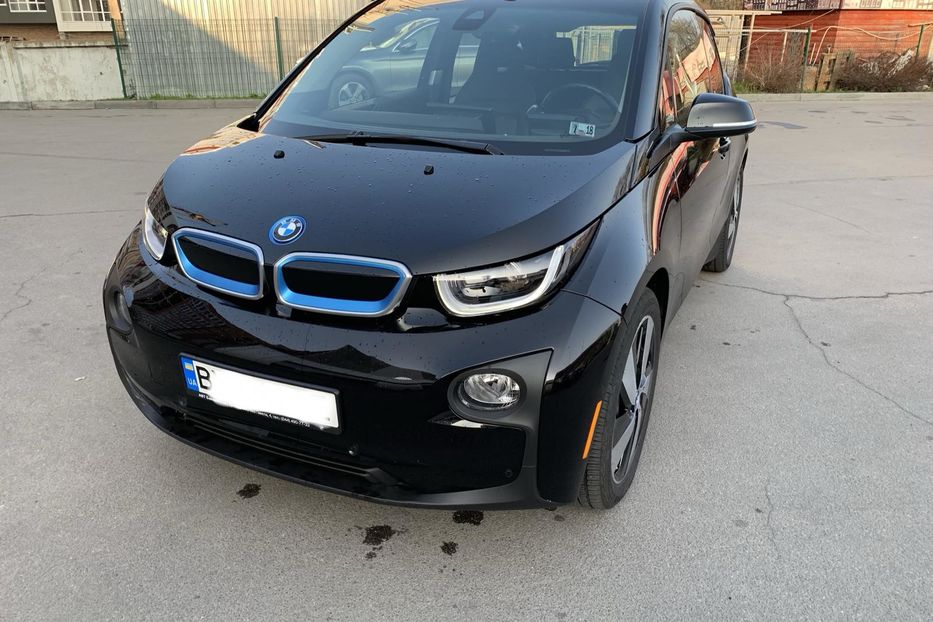 Продам BMW I3 2017 года в Киеве