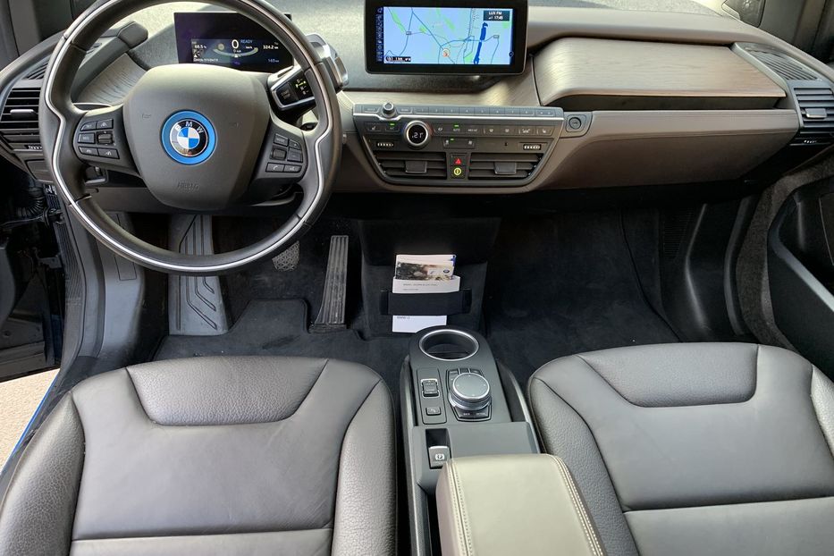 Продам BMW I3 2017 года в Киеве