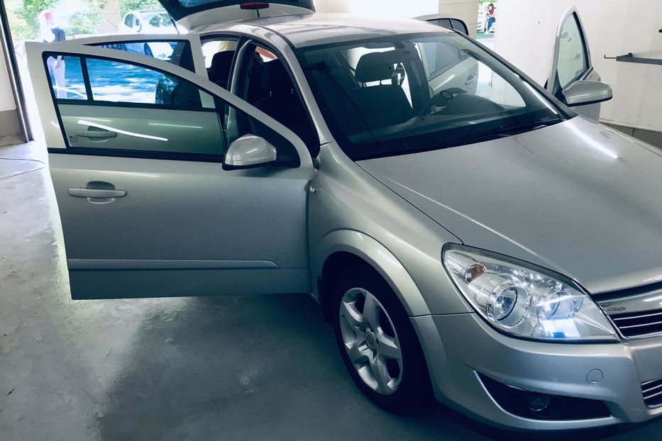 Продам Opel Astra H 2007 года в Харькове