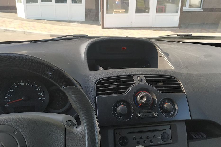 Продам Renault Kangoo пасс. 2009 года в Киеве