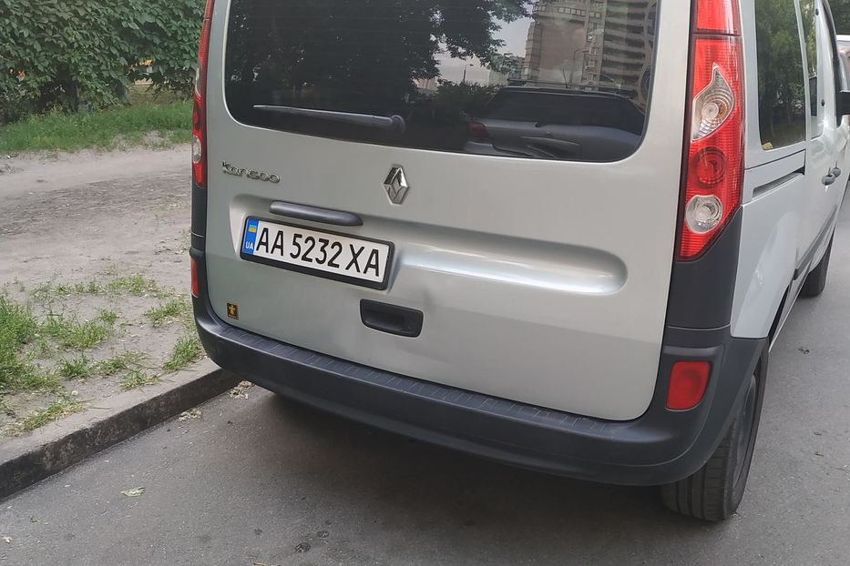 Продам Renault Kangoo пасс. 2009 года в Киеве