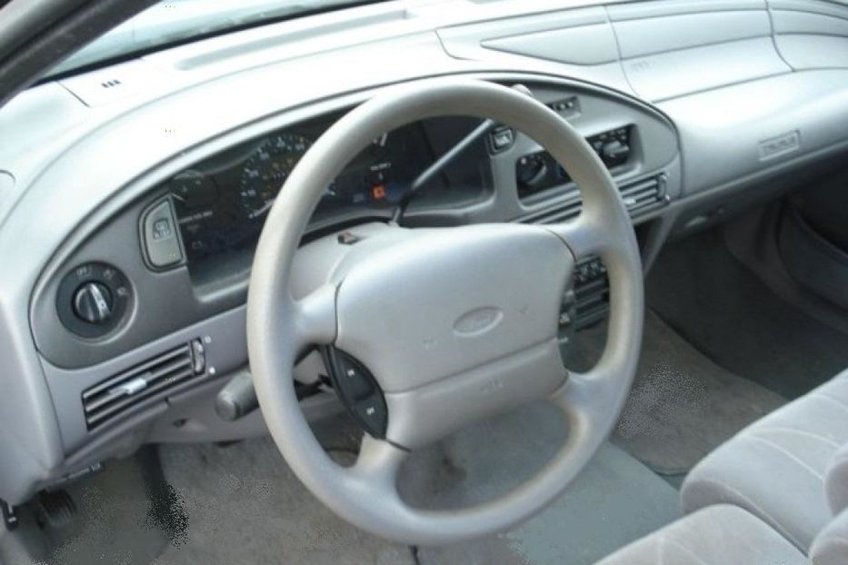 Продам Ford Taurus GL 1995 года в Одессе