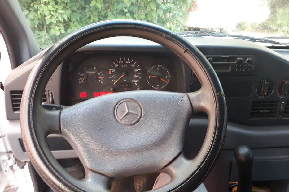 Продам Mercedes-Benz Sprinter 210 груз. D 1998 года в Запорожье