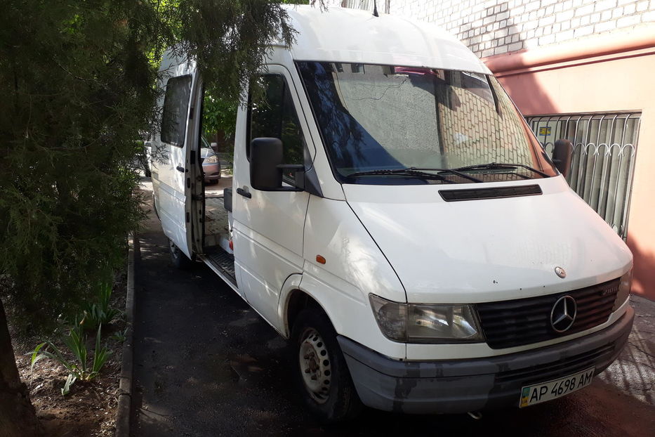 Продам Mercedes-Benz Sprinter 210 груз. D 1998 года в Запорожье