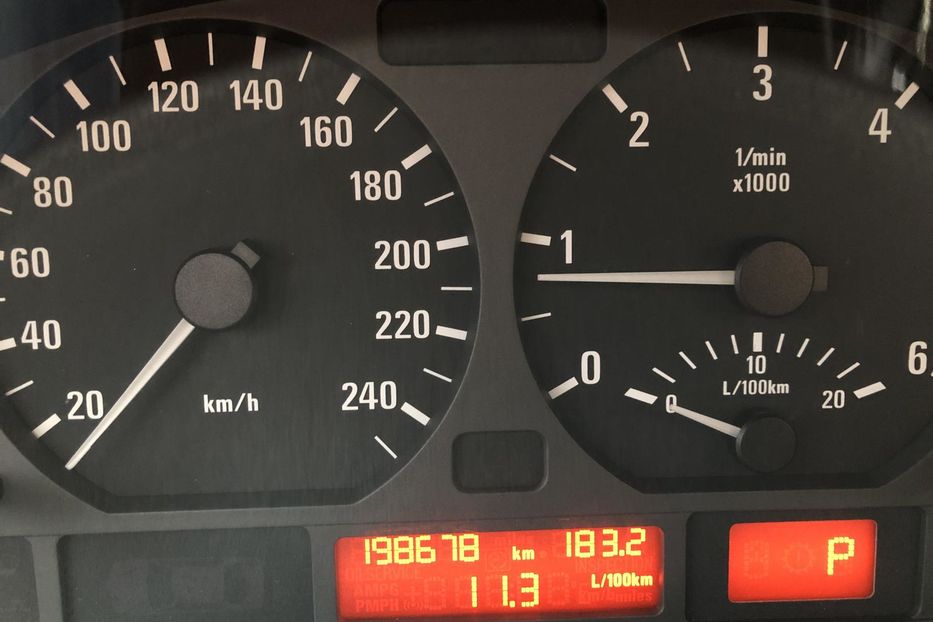 Продам BMW 330 Turing 2001 года в Одессе