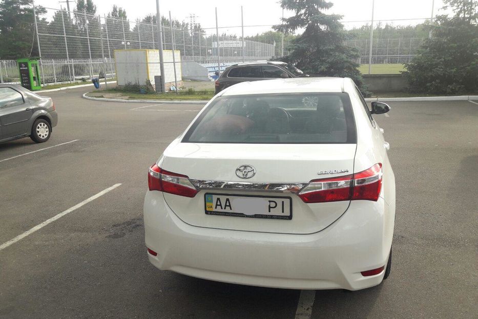 Продам Toyota Corolla 2017 года в Киеве