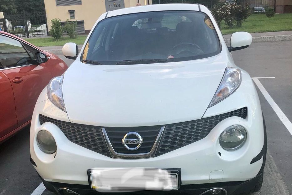 Продам Nissan Juke 2012 года в Киеве