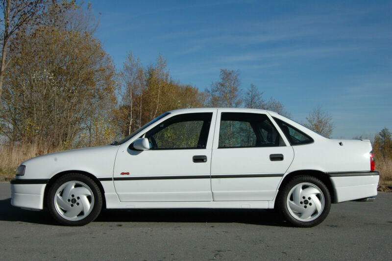 Продам Opel Vectra A 1995 года в г. Измаил, Одесская область