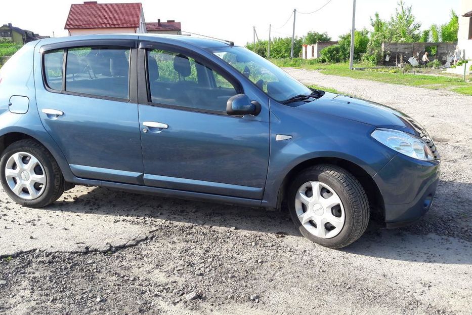 Продам Dacia Sandero 2011 года в Ровно