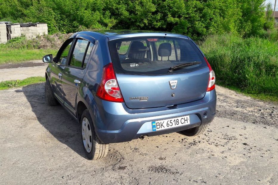 Продам Dacia Sandero 2011 года в Ровно