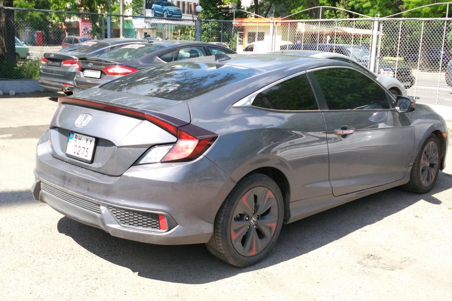 Продам Honda Civic EX-Touring 2018 года в Одессе