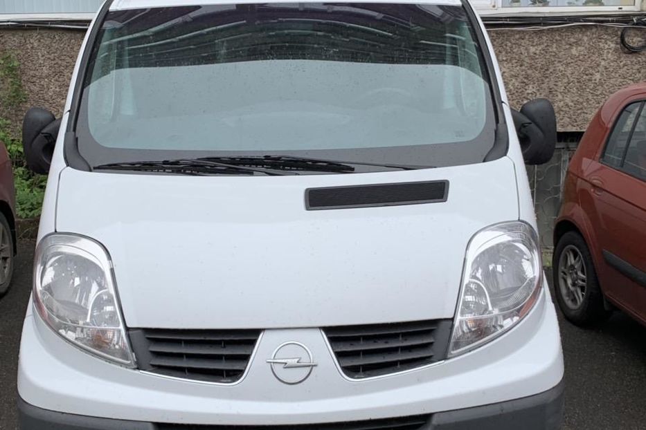 Продам Opel Vivaro груз. 2011 года в Киеве