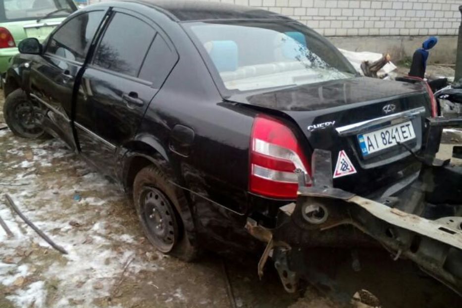 Продам Chery Elara 2011 года в Киеве