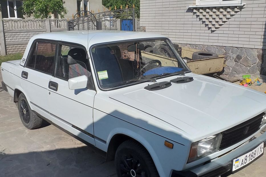 Продам ВАЗ 2105 1982 года в г. Хорол, Полтавская область
