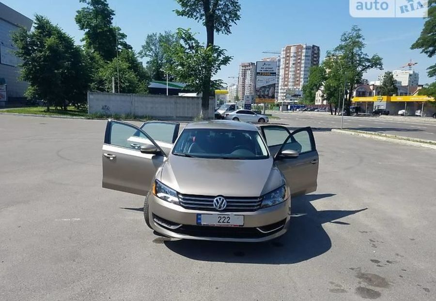 Продам Volkswagen Passat B7 2015 года в г. Бровары, Киевская область