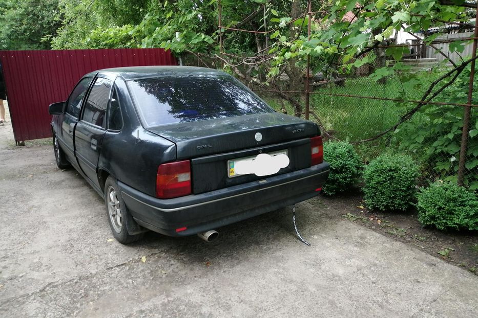Продам Opel Vectra A 1991 года в г. Умань, Черкасская область