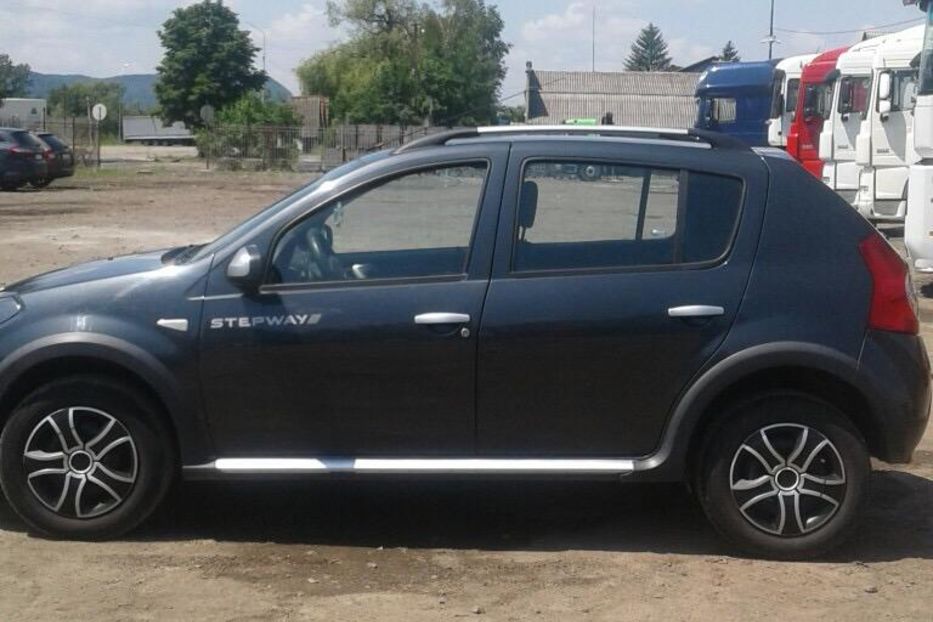 Продам Dacia Sandero 2011 года в г. Хуст, Закарпатская область