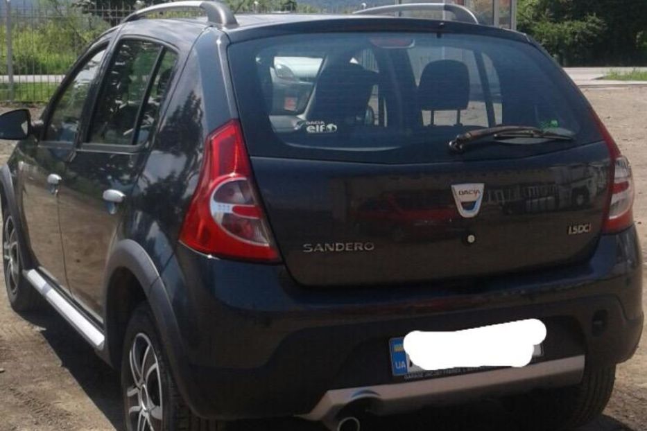Продам Dacia Sandero 2011 года в г. Хуст, Закарпатская область