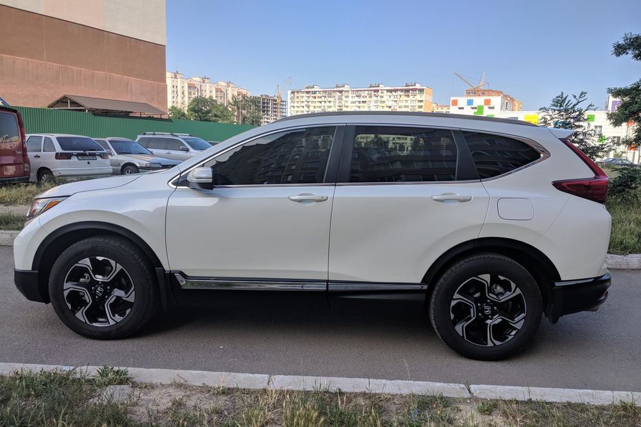 Продам Honda CR-V TOURING 2017 года в Одессе