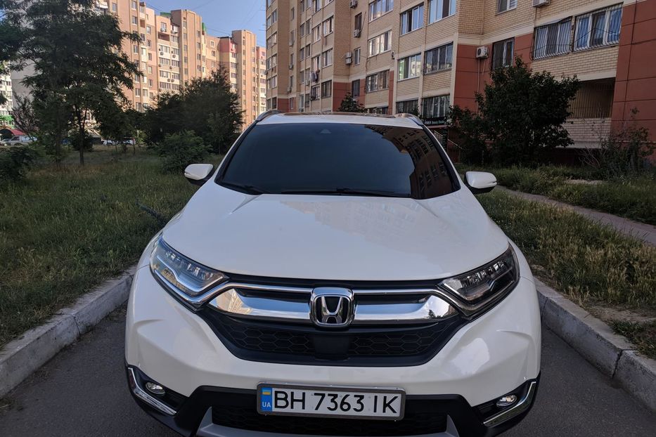 Продам Honda CR-V TOURING 2017 года в Одессе