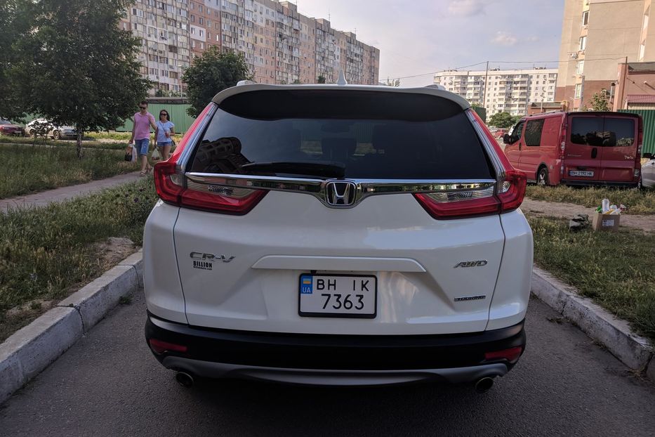 Продам Honda CR-V TOURING 2017 года в Одессе