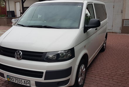 Продам Volkswagen T5 (Transporter) пасс. Пас.8 мест 2010 года в Тернополе