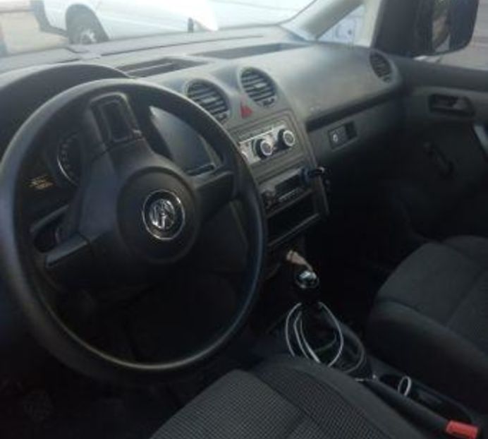Продам Volkswagen Caddy пасс. 2013 года в г. Обухов, Киевская область