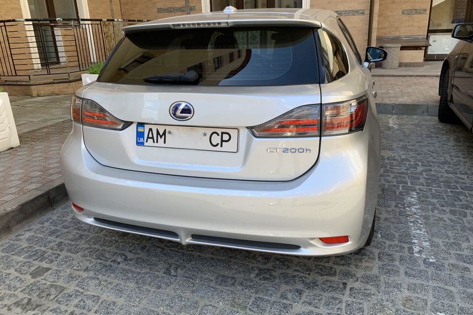 Продам Lexus CT Sport 2012 года в Киеве