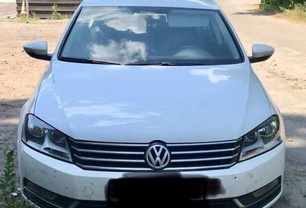 Продам Volkswagen Passat B7 2.0 тди 2012 года в Киеве