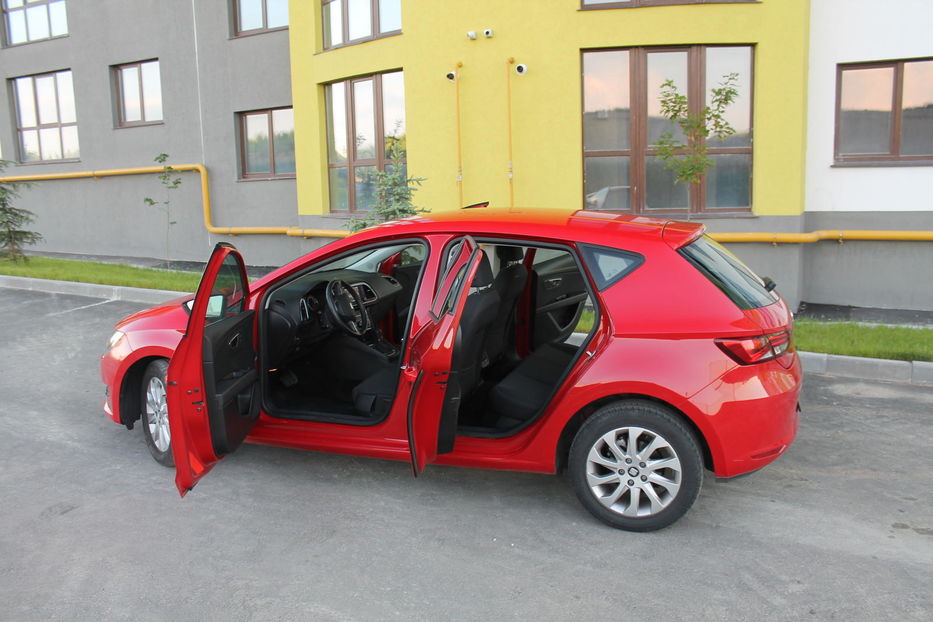 Продам Seat Leon 5F1 2016 года в Ровно